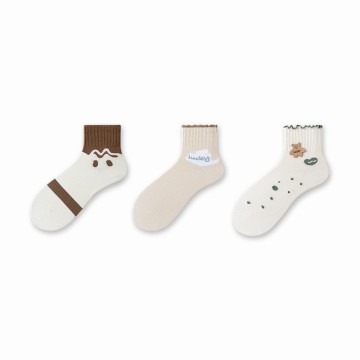 New Style Manufacturer Comfortable Animal Fuzzy Cartoon Crew Socks for Women