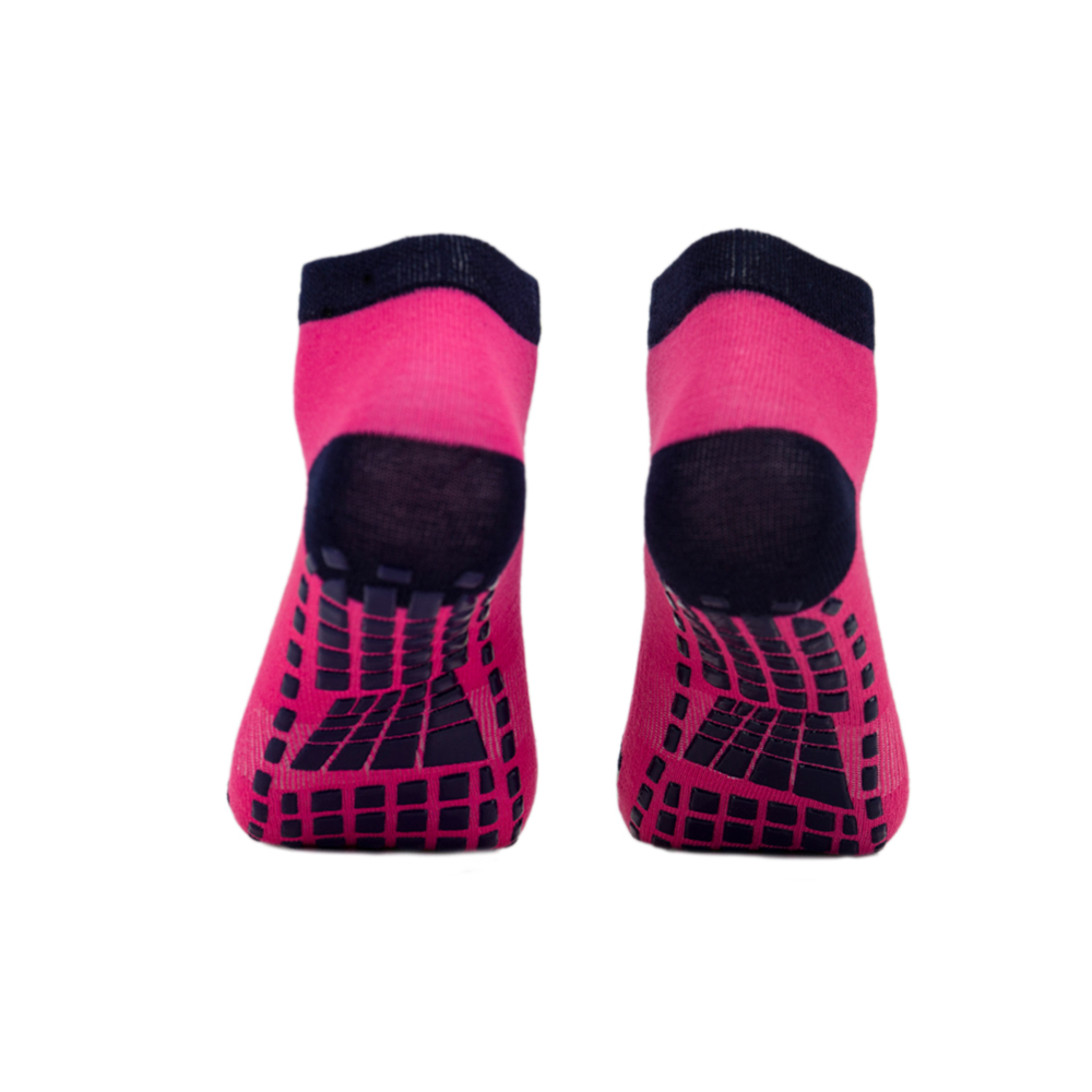 New Design Wholesale Bulk Crew Trampoline Socks for Trampoline Park (2).jpg