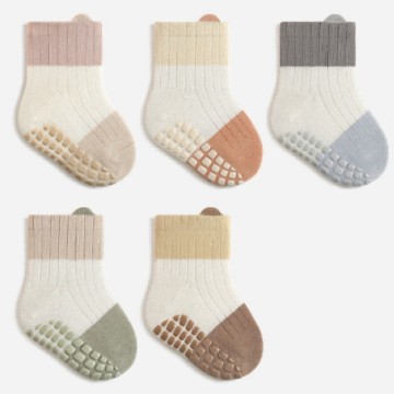 Wholesale Colorful Kids Socks Indoor Floor Anti Slip Socks for Babies from Factory