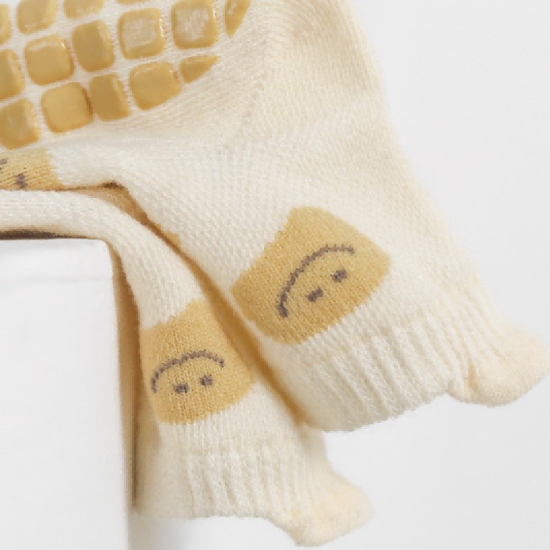 kids socks, anti slip socks, wholesale socks, socks for infant (3).jpg
