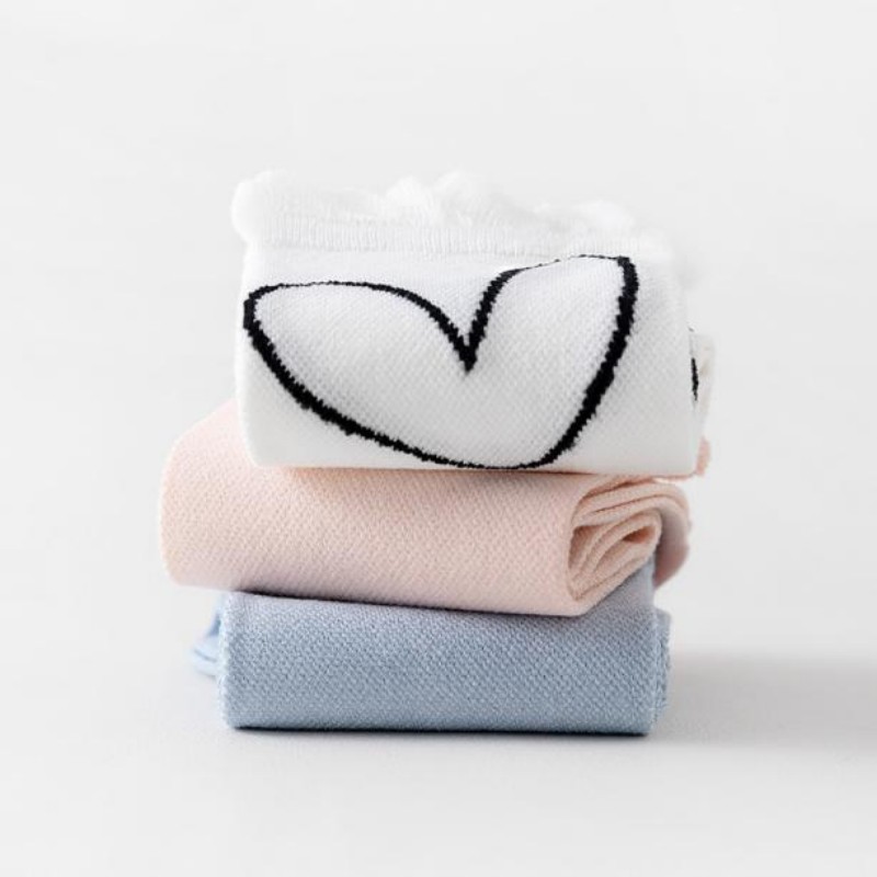 Wholesale Fashion Quality Cotton Crew Socks Casual Socks for Women (3).jpg