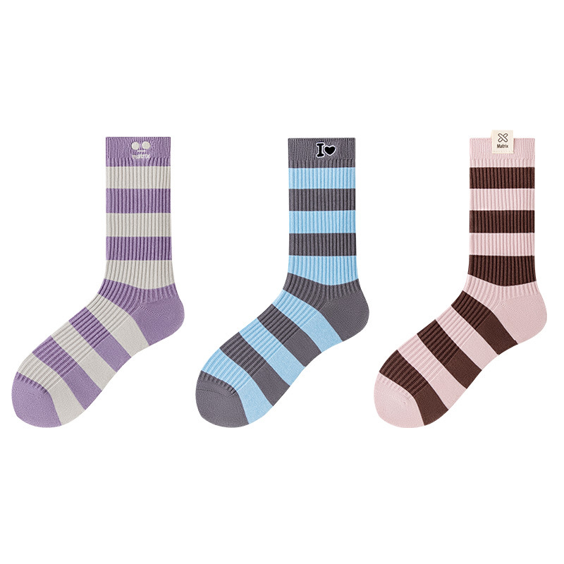 Wholesale New Design Custom Warm Colorful Striped Crew Socks for Women (4).jpg