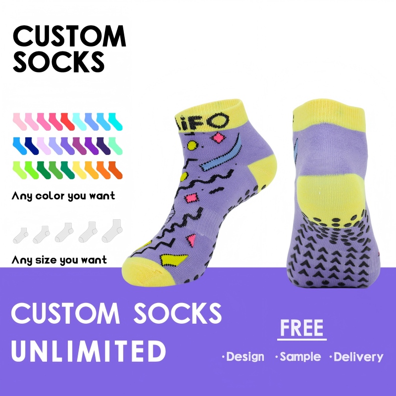 trampoline socks, wholesale non-slip trampoline socks, indoor playgrounds socks (3).jpg